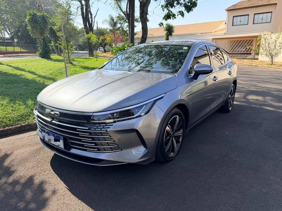 BYD KING 1.5 DM-I PHEV GL AUTOMÁTICO BYD KING 1.5 DM-I PHEV GL AUTOMÁTICO